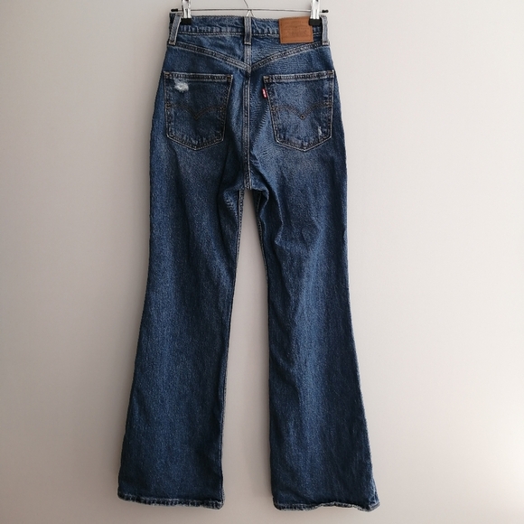 Levi's 70s High Flare Jeans Size 25 Premium Denim in Take It Out Dark - Picture 5 of 16